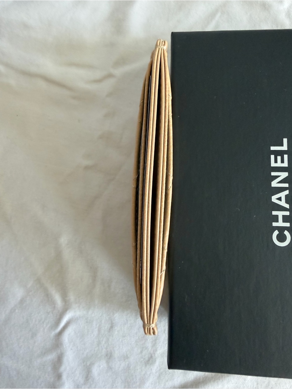 โSOLDโ CHANEL Quilted Beige CC Logo Card Case - Picture 4 of 7